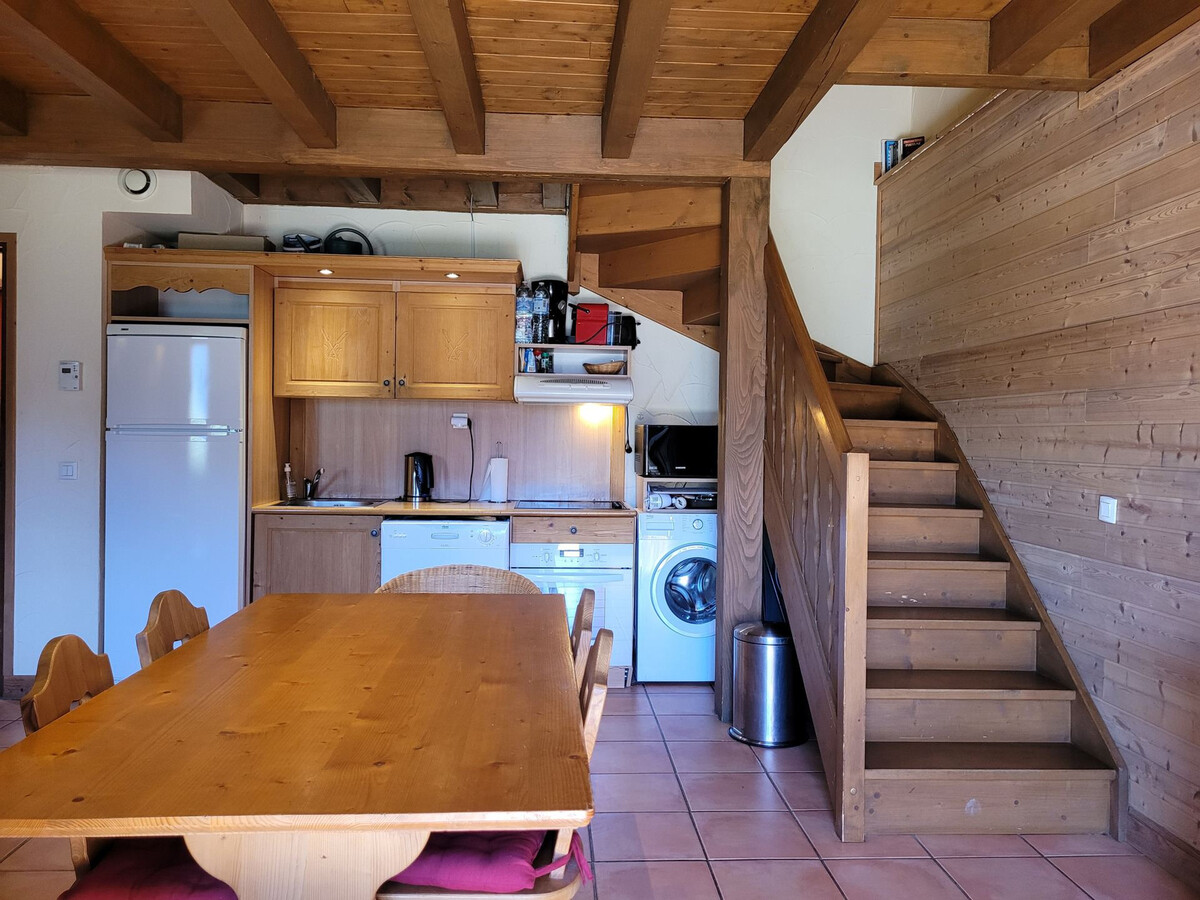 1/2 chalet 6 pers, terrasse plein sud, vue montagne - Photo 2