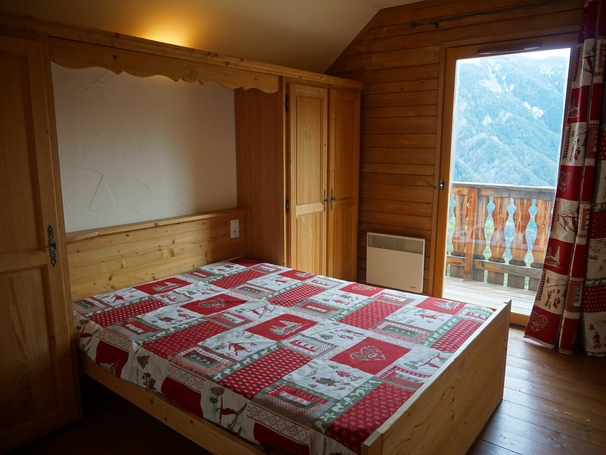 1/2 chalet 6 pers, terrasse plein sud, vue montagne - Photo 3
