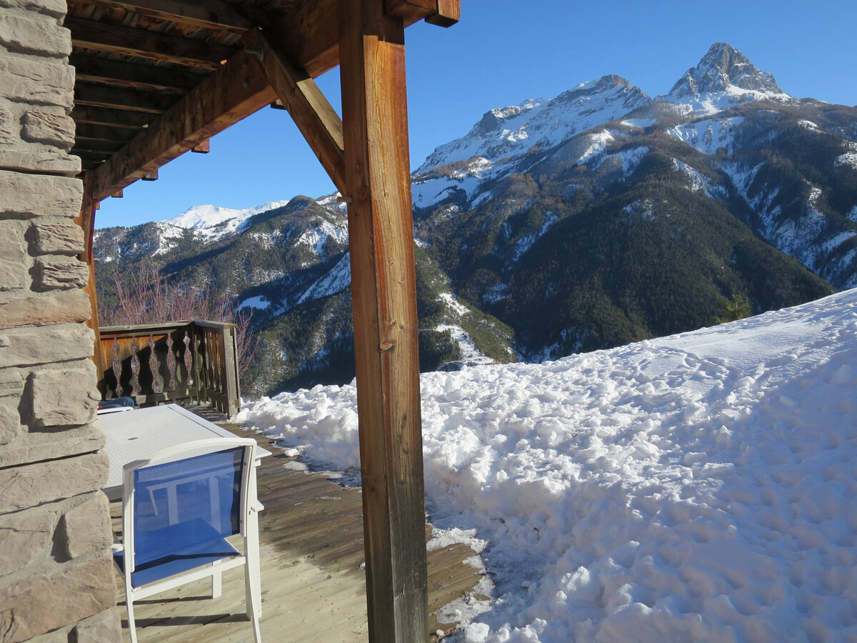 1/2 chalet 6 pers, terrasse plein sud, vue montagne - Photo 5