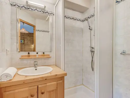 Chalet Les Soldanelles, 10 pers, 5 chambres à Champagny : photo 9