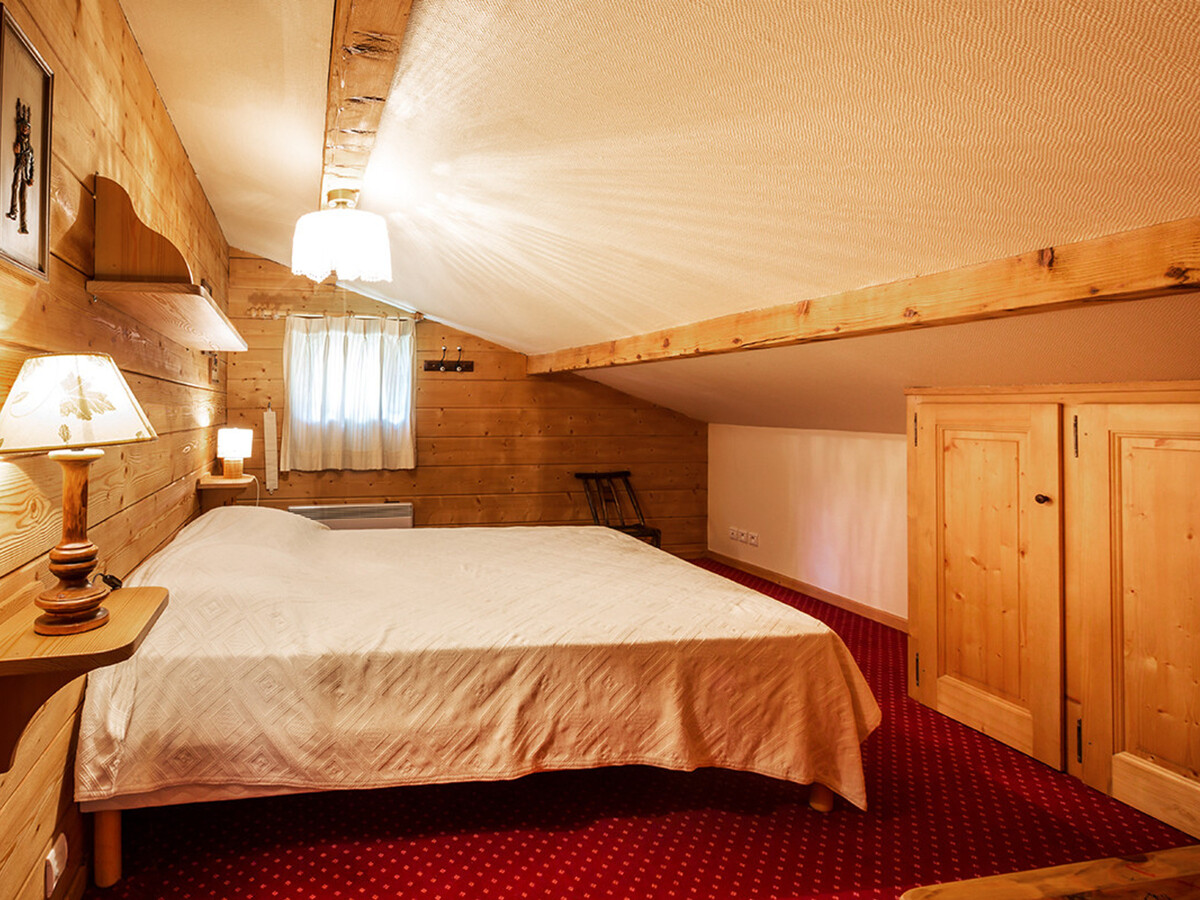 Chalet 10 pers, 5 chambres, cheminée à La Clusaz - Photo 8
