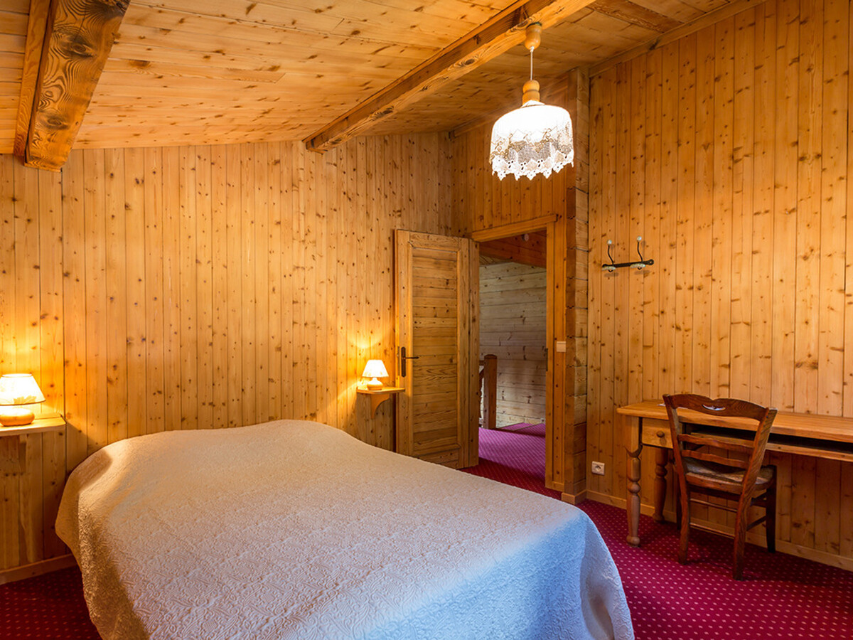 Chalet 10 pers, 5 chambres, cheminée à La Clusaz - Photo 11