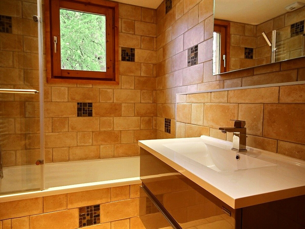 Chalet 10 pers avec jacuzzi à 15 m des pistes - Photo 8