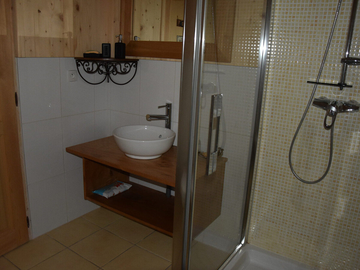 Chalet 4★ 10 pers. skis aux pieds à Pralognan - Photo 12