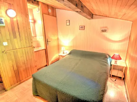 Chalet indépendant à Morzine, 200m du téléphérique, parking, pour 10 personnes - Photo 4