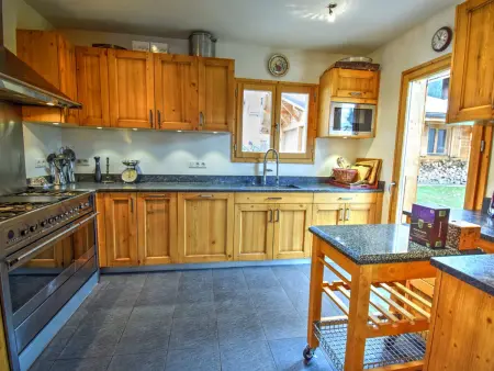 Chalet haut de gamme près de Morzine, 6 chambres, garage, WIFI - Photo 3