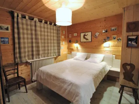 Chalet traditionnel bois, chaleureux, 3 chambres, 8 personnes, balcon Sud - Photo 8