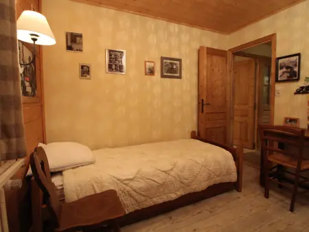 Chalet traditionnel bois, chaleureux, 3 chambres, 8 personnes, balcon Sud - Photo 11
