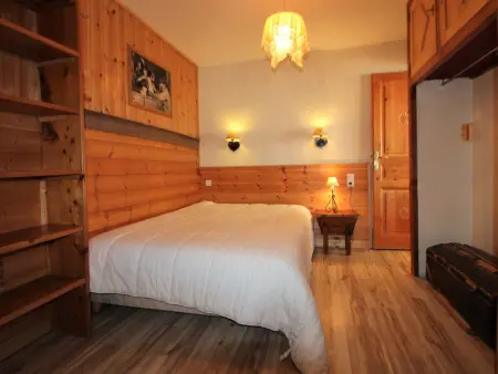 Chalet traditionnel à Tignes - 3 pièces, 6 personnes, WiFi inclus - Photo 10