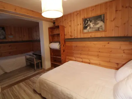 Chalet traditionnel à Tignes - 3 pièces, 6 personnes, WiFi inclus - Photo 11