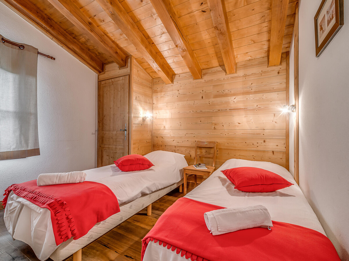 Chalet Whistler à Tignes : 6 chambres, sauna et jacuzzi - Photo 8