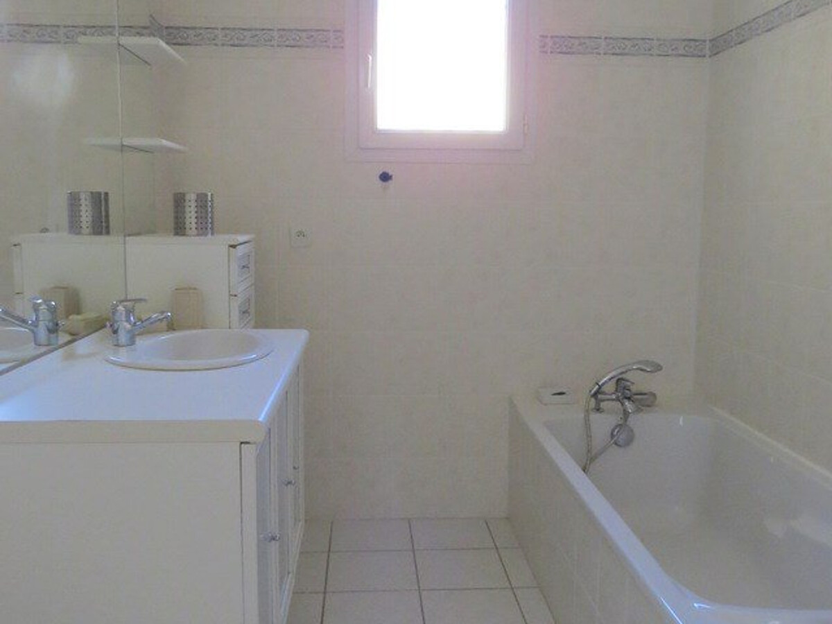 Villa 8 pers. piscine, sauna et boulodrome à Saint-Laurent - Photo 8