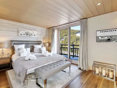 Chalet de luxe à Courchevel avec jacuzzi et cheminée : photo 11