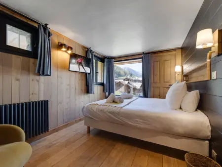 Chalet de Charme 200m² à Val d'Isère avec Sauna et Bain Nordique - Photo 4