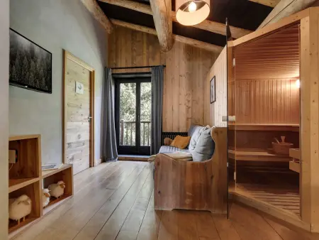 Chalet de Charme 200m² à Val d'Isère avec Sauna et Bain Nordique - Photo 9