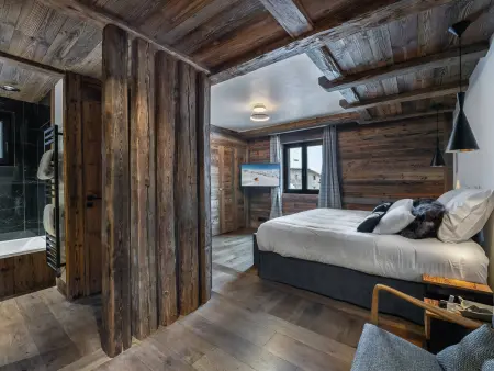 Chalet design 5* avec piscine, hammam, cinéma et parking à Val d'Isère - Photo 5