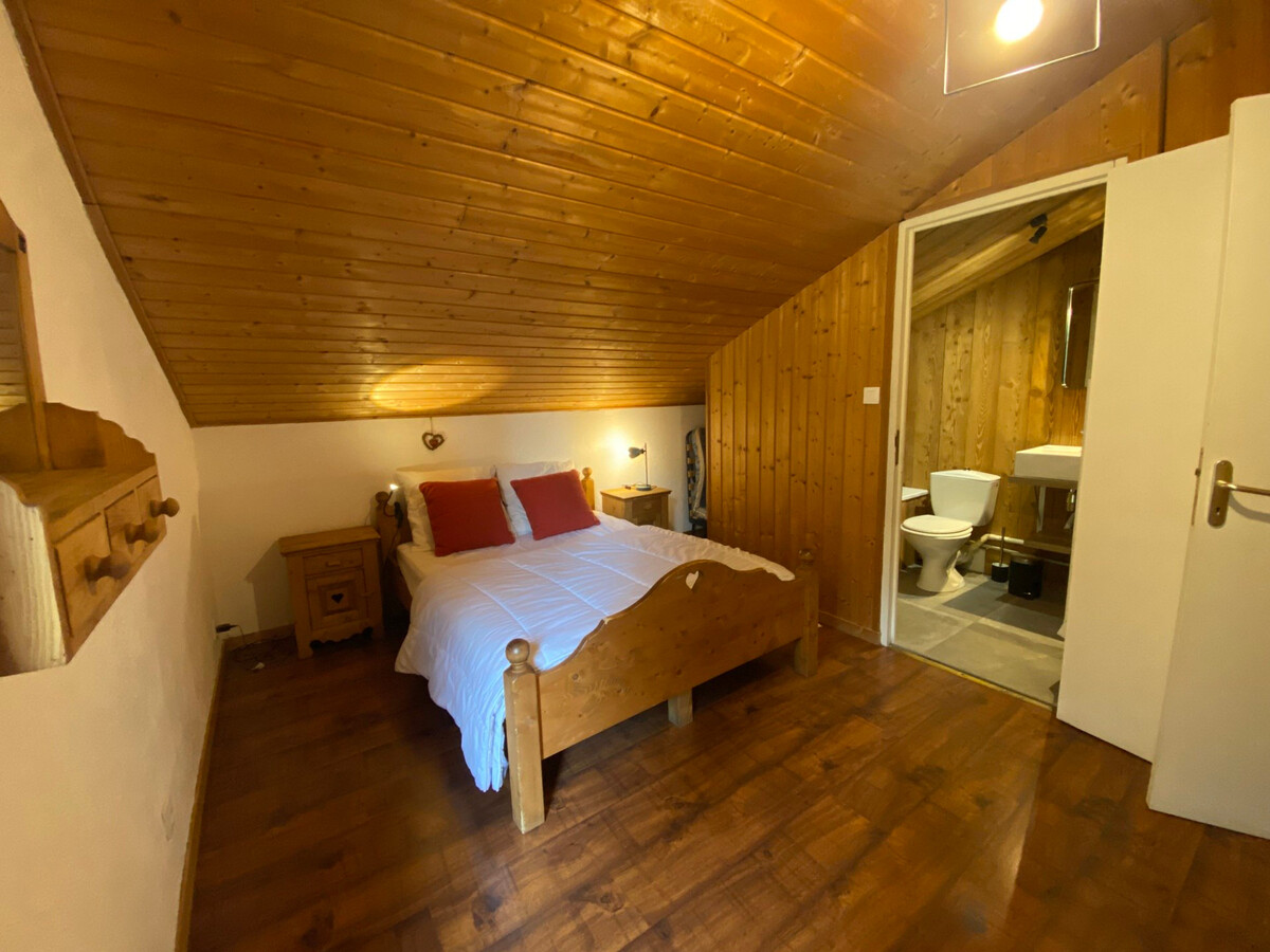 Chalet 14 pers., 6 chambres, jacuzzi et ski room - Photo 6