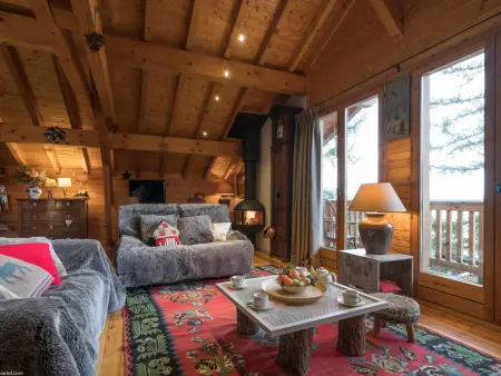 Chalet chaleureux à La Tania - 10 pers, parking, skis aux pieds - Photo 2