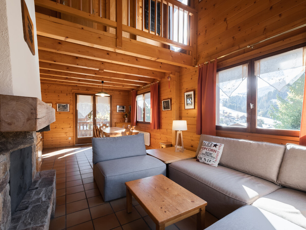Chalet Piste du Soleil, 11 pers., cheminée, garage, proche pistes - Photo 2