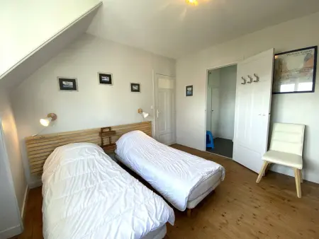 Maison bretonne rénovée à Trégastel, jardin clos à 200 m de la mer : photo 19