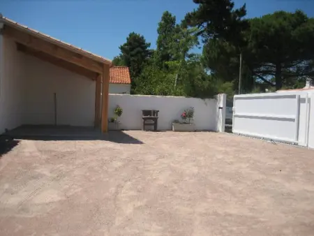Maison plain pied 4 pers à La Guérinière, cour ensoleillée : photo 5