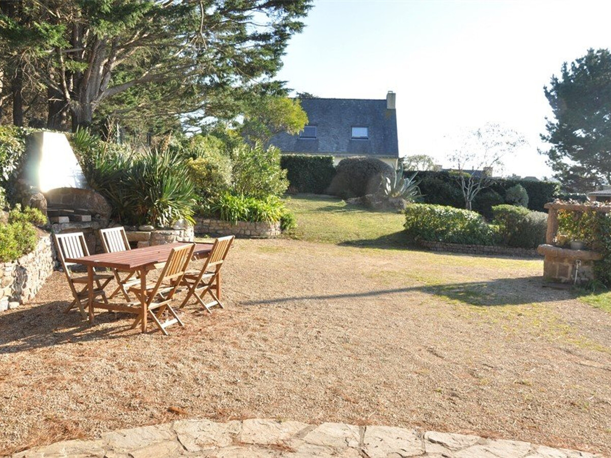 Maison Bretonne à 50m de la Plage avec Jardin, WIFI et Vélos - Trégastel - Photo 13