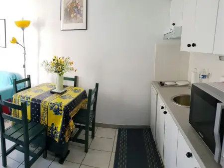 Charmant pavillon avec mezzanine, à 900m de la plage, parking privé, pour 4 personnes à Argelès-sur-Mer - Photo 3