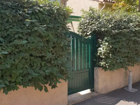 Charmant pavillon avec mezzanine, à 900m de la plage, parking privé, pour 4 personnes à Argelès-sur-Mer - Photo 13