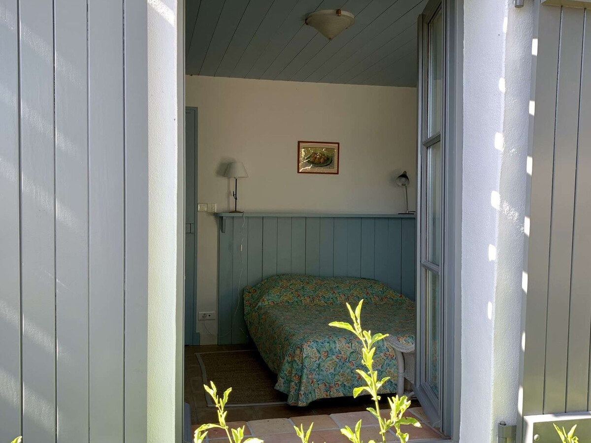 Maison rénovée 100 m de la plage, terrasse sud à Noirmoutier - Photo 11