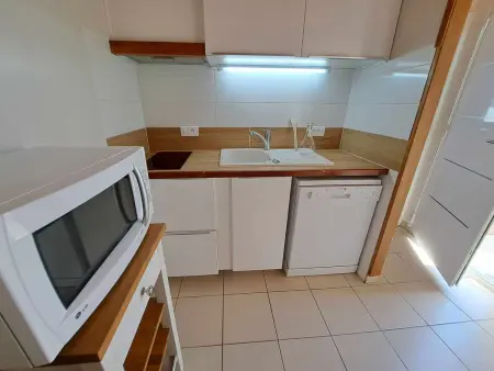 Spacieuse maison 4 pièces, 8 couchages, terrasse, parking privé, proche Marseillan plages - Photo 10