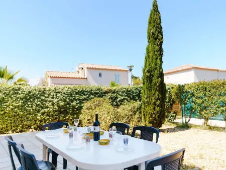 Villa 4 pièces avec piscine privée, jardin, garage, 7 couchages, Narbonne-Plage, proche commerces - Photo 2