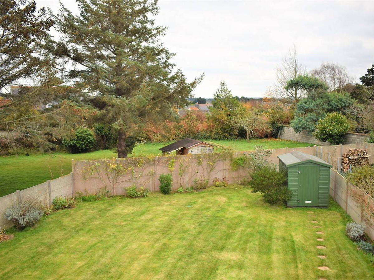 Maison bretonne rénovée 300m plage, jardin clos - Photo 13