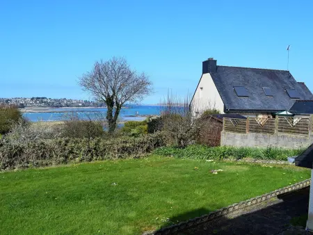 Maison avec jardin clos à louer à Louannec, à proximité de la mer - Photo 1