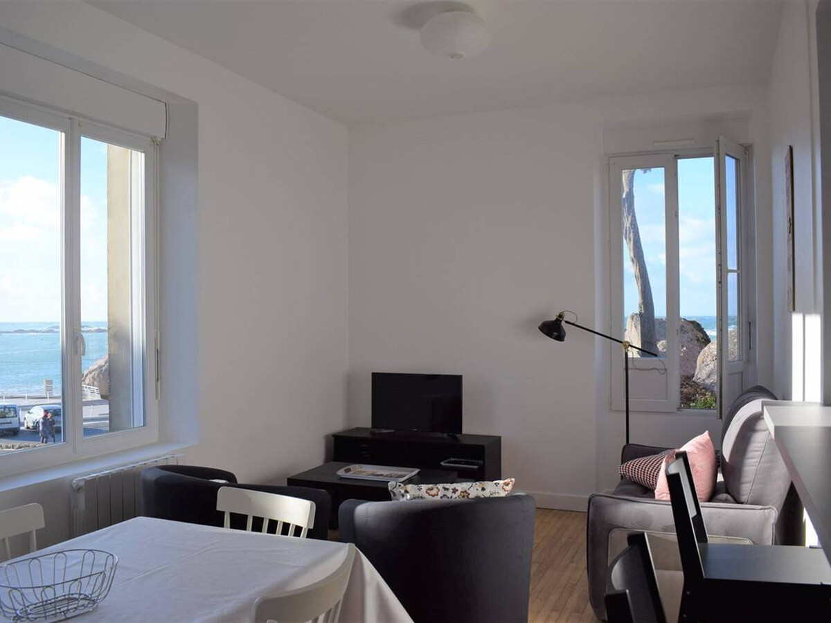 Maison vue mer face plage Coz-Pors, Trégastel - Photo 6