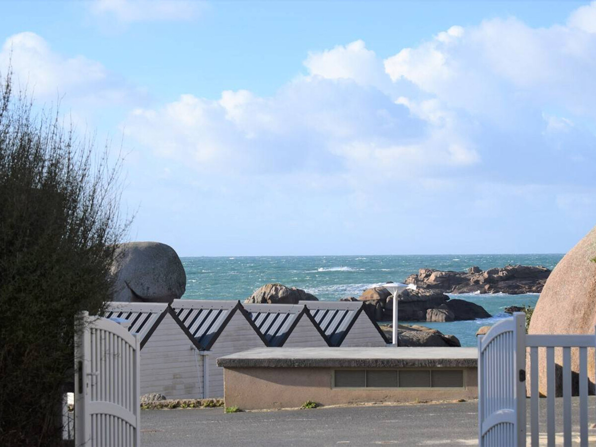 Maison vue mer face plage Coz-Pors, Trégastel - Photo 12