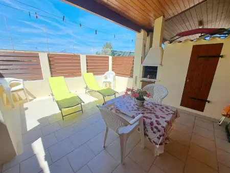 Charmante maison 2 pièces cabine, terrasse, BBQ, parking privé, proche plage - Marseillan - Photo 9