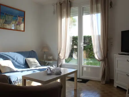 Location maison à Saint Denis d'Oléron, Maison 3 pièces avec jardin près du Phare de Chassiron