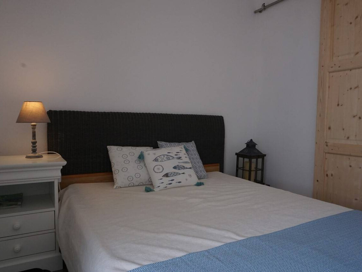 Maison de plain-pied avec cour à Noirmoutier, 600 m des commerces - Photo 9