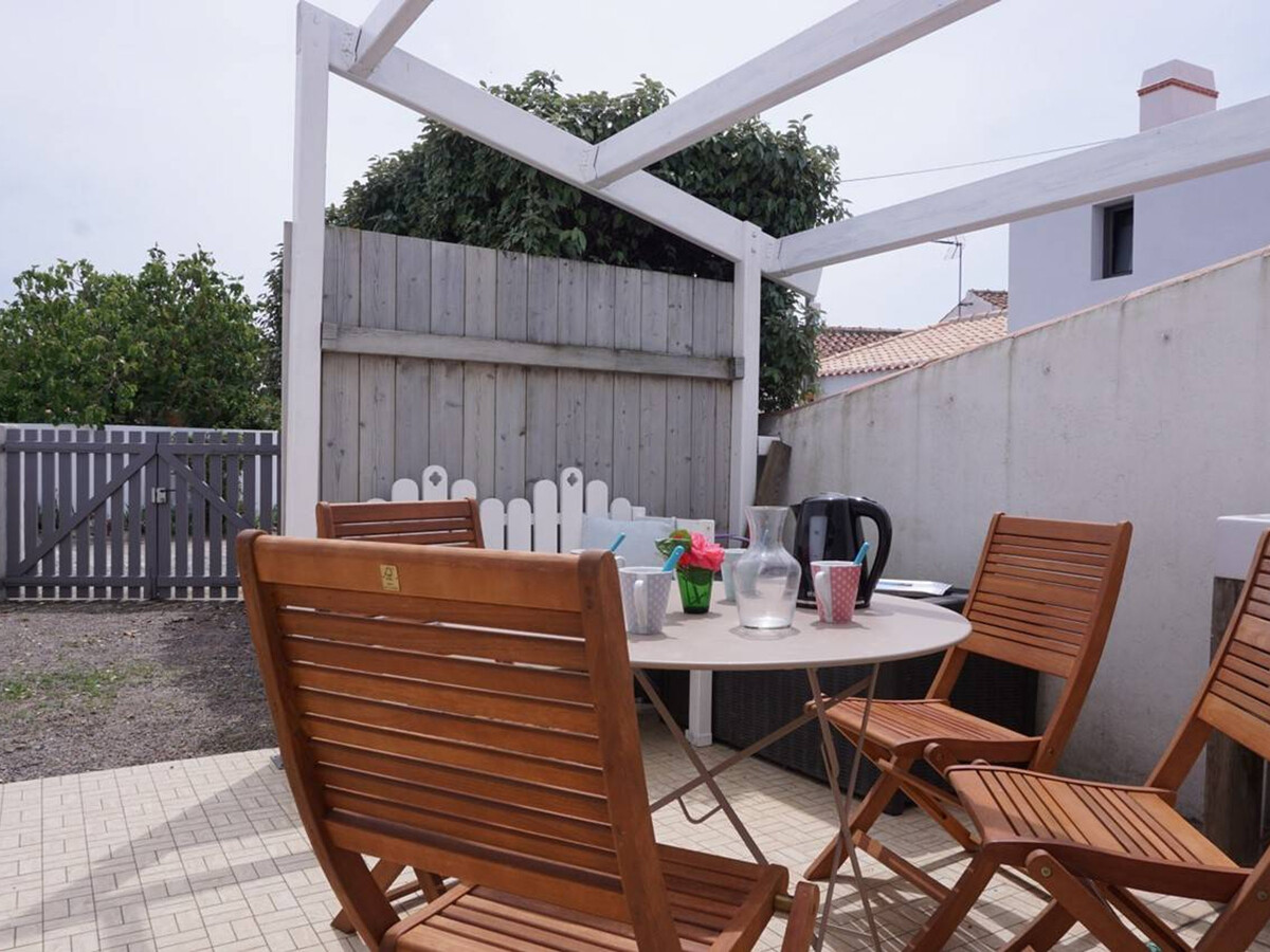 Maison de plain-pied avec cour à Noirmoutier, 600 m des commerces - Photo 17
