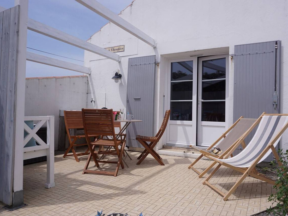 Maison de plain-pied avec cour à Noirmoutier, 600 m des commerces - Photo 18