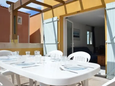 Location maison à Narbonne, Pavillon à 200m de la plage avec terrasse, jardin et parking sécurisé - Narbonne Plage