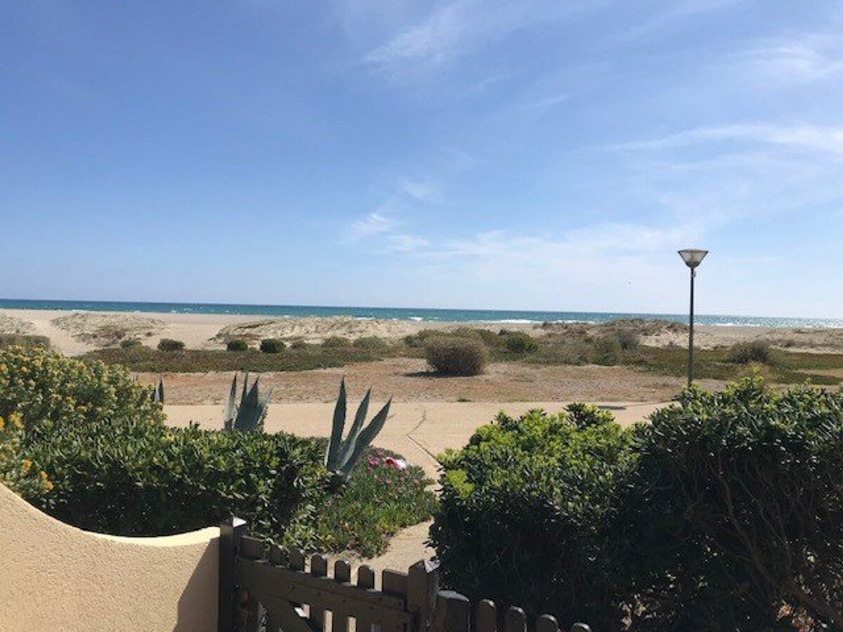 Villa T2 face à la mer à Port Leucate, parking privé - Photo 12