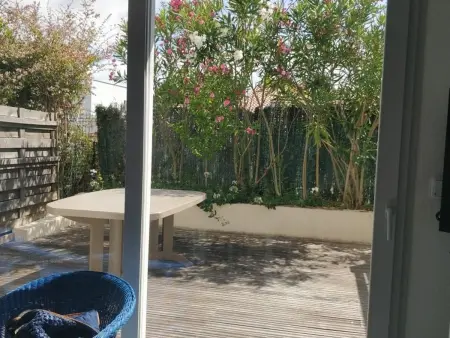 Maison 60m² avec terrasse, piscine, parking privé, à 10 min de la plage - Animaux acceptés - Photo 11