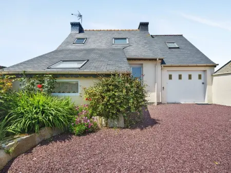 Location maison à Pleumeur Bodou, Maison 3* à lIle Grande, 200m plages, 6 pers, WIFI, parking, BBQ, proche GR34