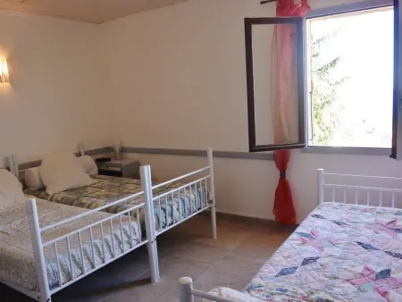 Rez-de-villa 3* à Solenzara avec Wi-Fi et jardin proche plage - Photo 7
