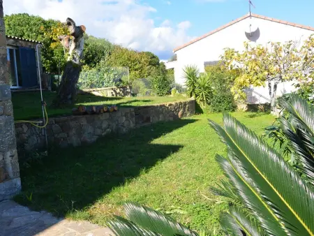 Rez-de-villa 3* à Solenzara avec Wi-Fi et jardin proche plage - Photo 15