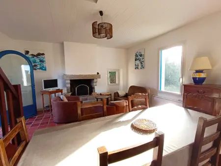 Maison 3* à 100m de la plage de Tourony, Trégastel - Jardin, BBQ, TV, Mezzanine, Parking - Photo 7