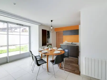 Triplex 7p avec Terrasse, Parking et Casier à Skis - Centre de Cauterets, à 250m des Pistes - Photo 11