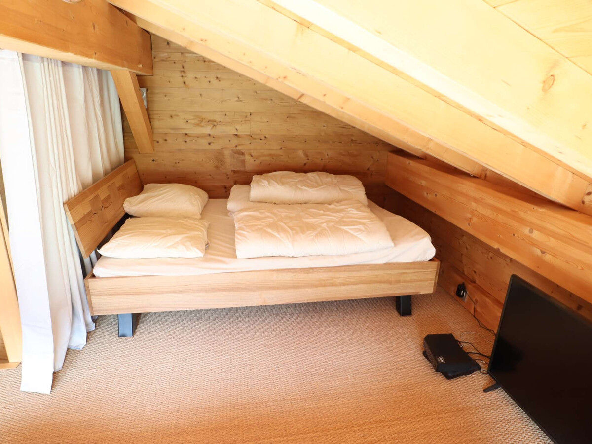 Chalet 8 pers, récent à Arêches-Beaufort, terrasse herbeuse - Photo 5
