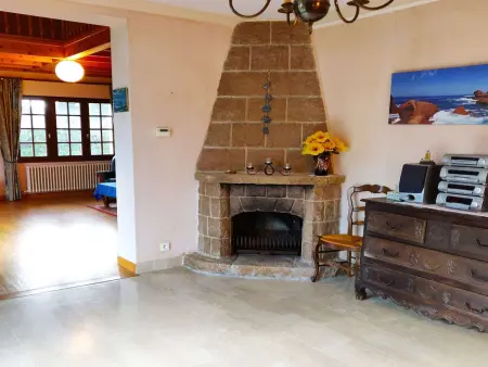 Maison rustique à Trégastel, proche plage, animaux admis - Photo 3
